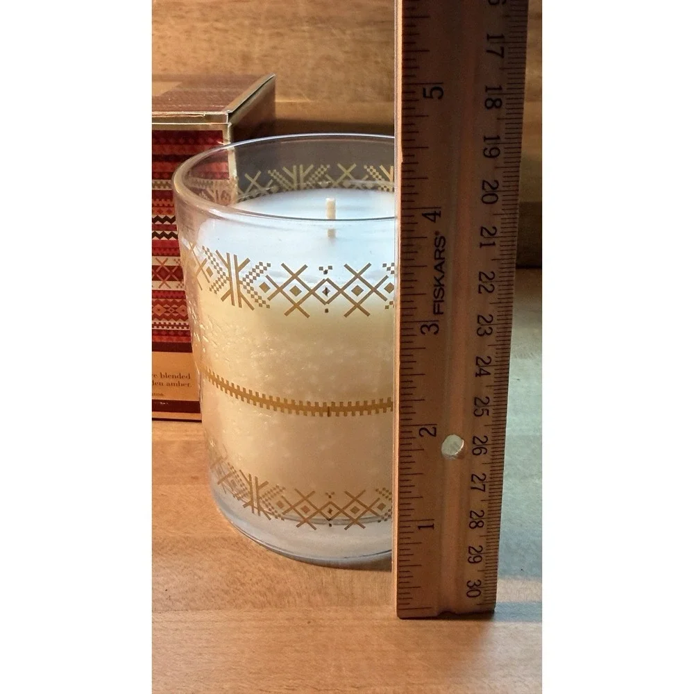 ED On Air Ellen DeGeneres Cinnamon & Bark Candle by NEST Fragrances - New In Box